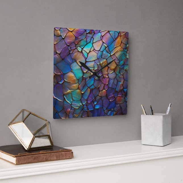 Glam Iridescent Opal Gemstone Hartglas Quadratische Wanduhr (Büro)