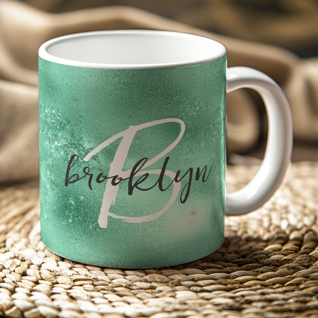 Glam Mint Green Trendy Script Monogram Kaffeetasse (Von Creator hochgeladen)