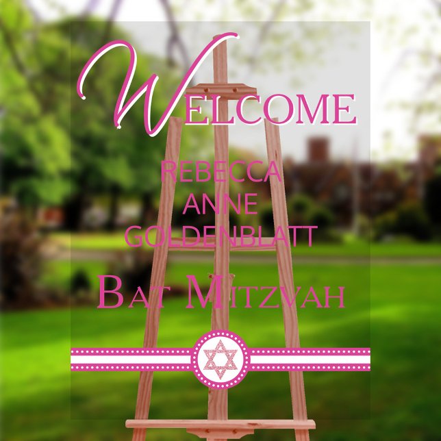 Glam Pink Moderner Chic Bat Mitzvah Willkommen Acrylschild (The clear acrylic gives a modern feel to this pink Bat Mitzvah welcome sign)