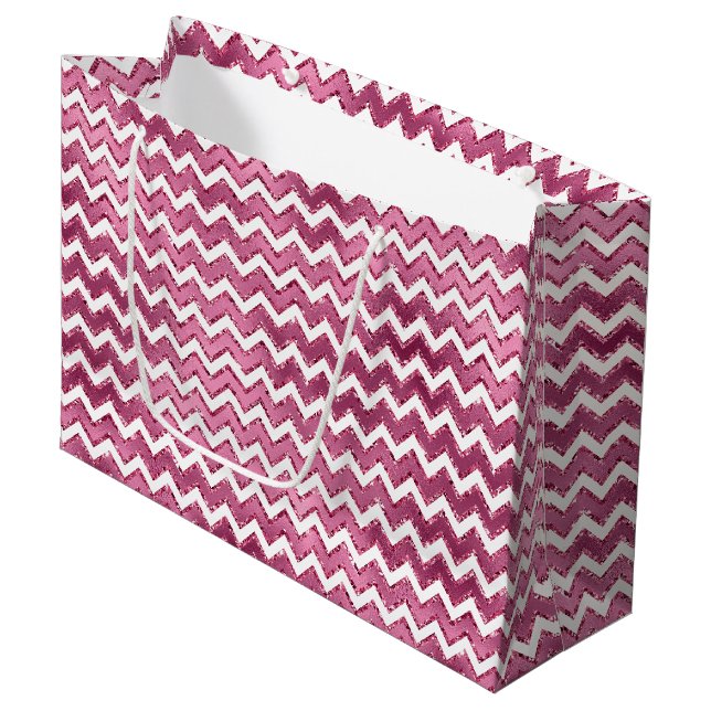 Glam Pink White Zigzag Streifen Große Geschenktüte (Vorderseite Schrägansicht)