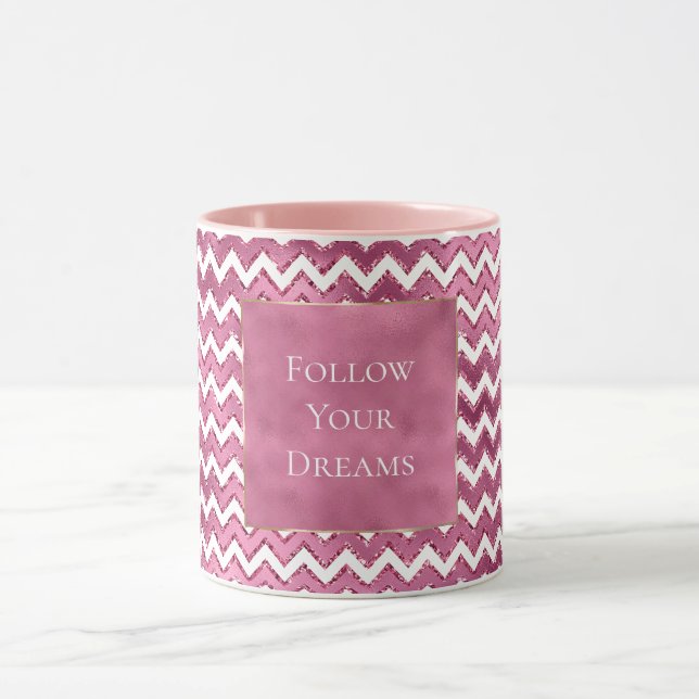 Glam Pink White Zigzag Streifen Tasse (Zentrum)