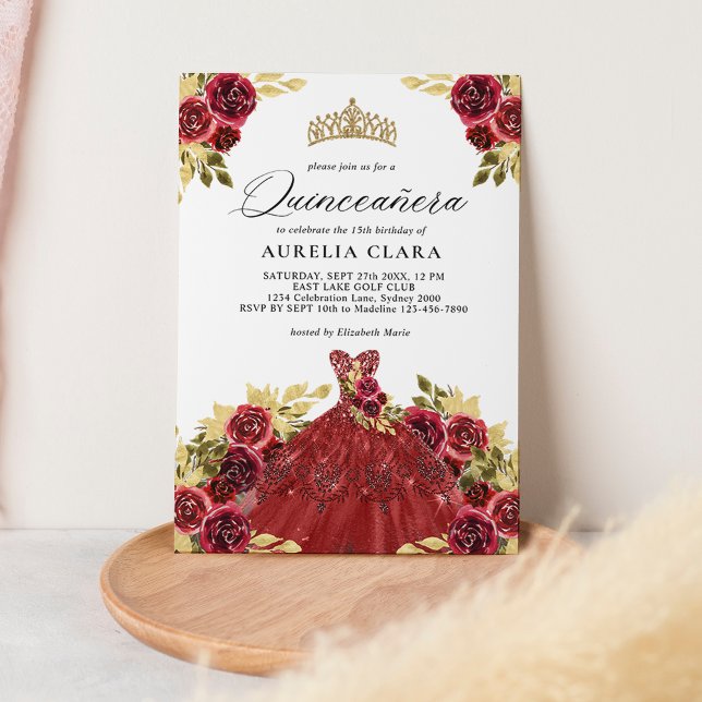 Glam Red Dress Floral Watercolor 15. Quinceañera Einladung (Von Creator hochgeladen)