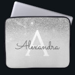 Glam Silver Glitzer und Sparkle Chic Mit Monogramm Laptopschutzhülle<br><div class="desc">Silver Ombre Imitats Glitzer und sparkle Moderne und elegante Monogram Case. Dieser Fall kann so angepasst werden,  dass er Ihren Anfangs- und Vornamen enthält.</div>