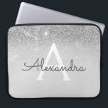 Glam Silver Glitzer und Sparkle Chic Mit Monogramm Laptopschutzhülle<br><div class="desc">Silver Ombre Imitats Glitzer und sparkle Moderne und elegante Monogram Case. Dieser Fall kann so angepasst werden,  dass er Ihren Anfangs- und Vornamen enthält.</div>