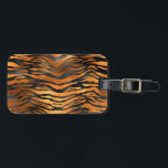 Glamorous Black Brown Tiger Stripes Animal Print Gepäckanhänger<br><div class="desc">Tiger stripes are one of the most classic and versatile animal prints. If you are a lover of felines,  wild animals and trends,  this striking design of horizontal tiger stripes in black and copper brown is perfect for you.</div>