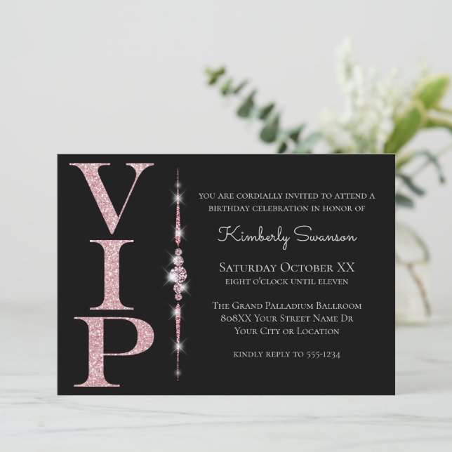 Glamour Diamonds on Black Pink Glitzer VIP-Party Einladung (Stehend Vorderseite)