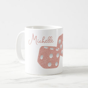 Glamouröse rosa-glitzernde Würfel mit personalisie Kaffeetasse