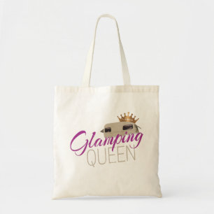 Glamping Queen Camping mit Vintagen Wohnwagen Tragetasche