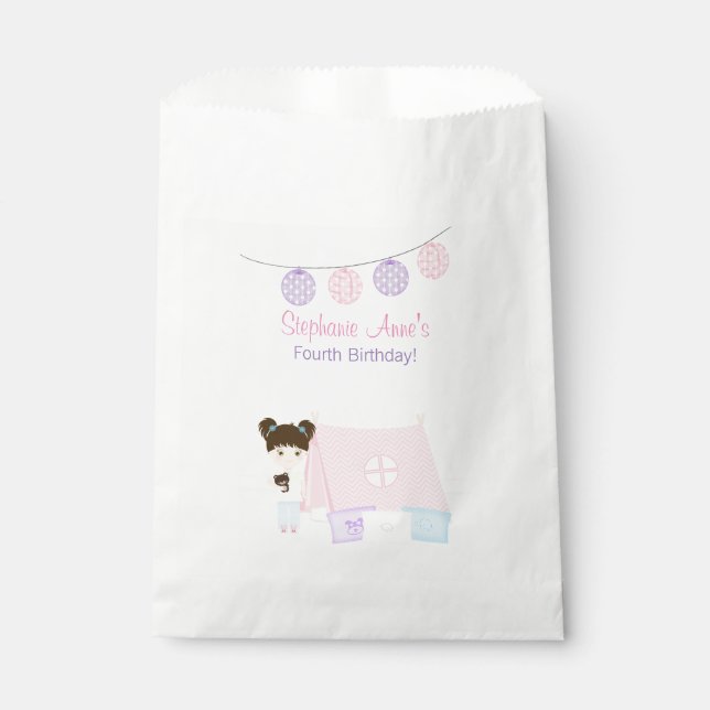Glamping Sleepover Party Geschenktütchen (Vorderseite)