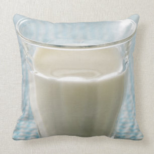Glas Milch Kissen