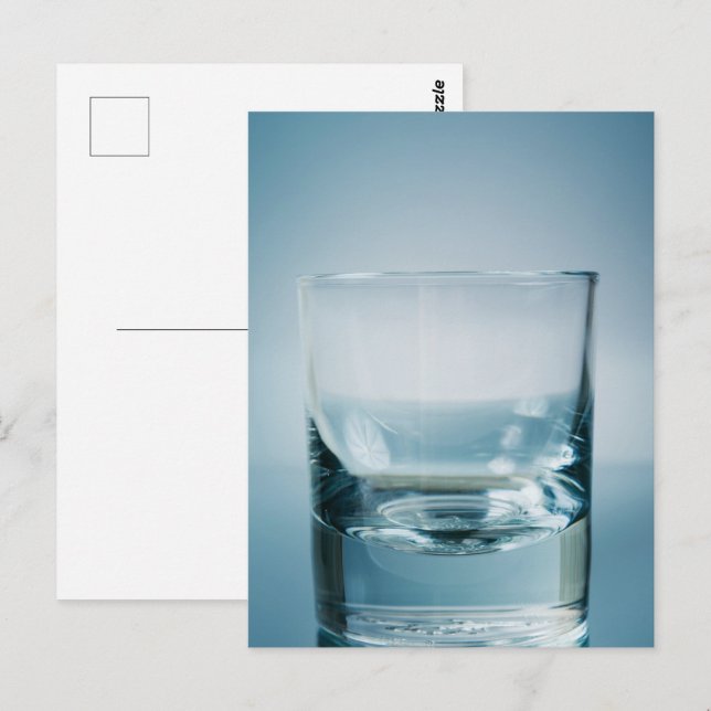 Glas trinken. Schöne Kunst Postkarte (Vorne/Hinten)