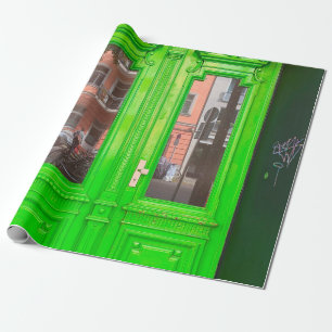 GLAS-TÜR AUS GRÜNEM HOLZ GESCHENKPAPIER