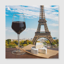Glas Wein mit Brikenkäse auf dem Eiffelturm Magnetkarte