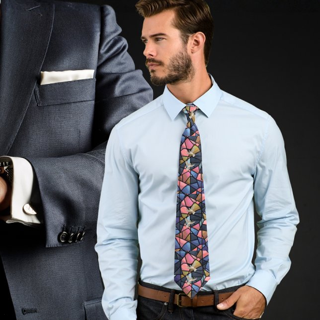 Glasmalerei mit Heilig-Geist-Taube Krawatte (Von Creator hochgeladen)