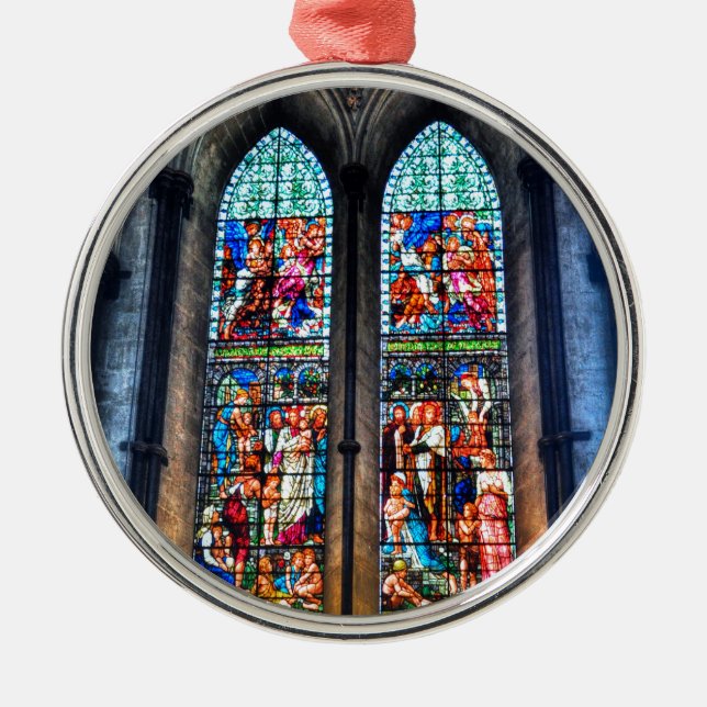 Glass Windows, Salisbury Cathedral, Vereinigtes Kö Silbernes Ornament (Vorne)