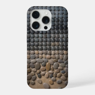 Glatt geschliffene Strandsteine Naturfotografie Ku iPhone 15 Pro Hülle
