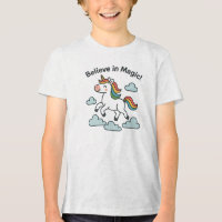 Glaube an das magische Regenbogen-Einhorn-Design