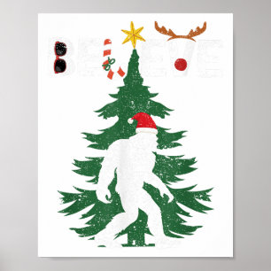 Glaube Bigfoot Sasquatch Yeti Weihnachtsmannmütze Poster