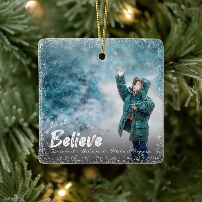 Glaube einfach | Snow Overlay Foto Frohe Weihnacht Keramikornament (Baum)