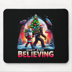 Glaube lustiger Außerirdischer und Weihnachtsmann Mousepad