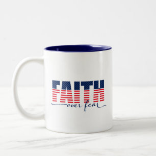 Glaube statt Angst Sterne und Streifen Patriotisch Zweifarbige Tasse