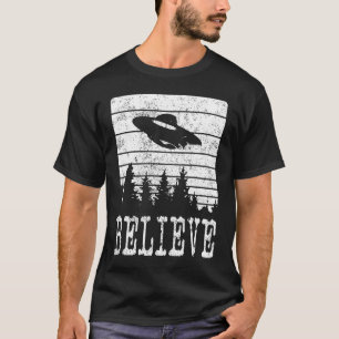 glauben Distressed Style Extraterrestrial UFO T-Shirt
