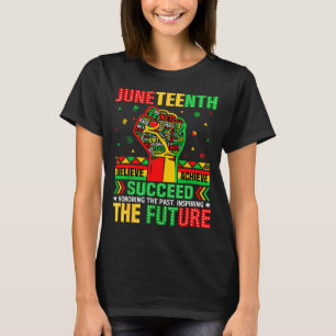 Glauben erreichen Erfolg unter Ehrung der Vergange T-Shirt