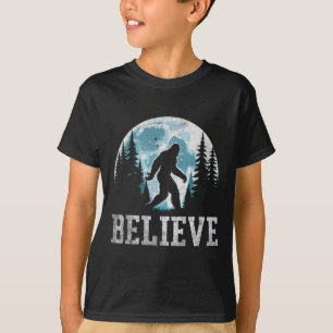 Glauben Sie an Bigfoot Sasquatch Geschenke Väter T T-Shirt