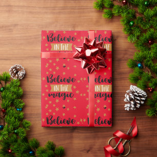 Glauben Sie an das magische Weihnachtsgeschenk-Ums Geschenkpapier