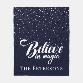 Glauben Sie an Magic Midnight Blue Fleece Blanket