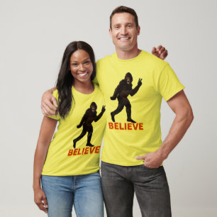 Glauben Sie Bigfoot Sasquatch Yeti T-Shirt