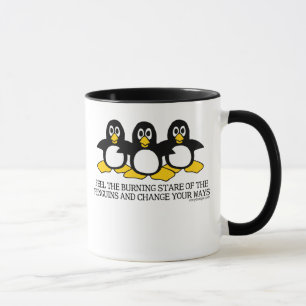 Glauben Sie dem brennenden Stare der Tasse