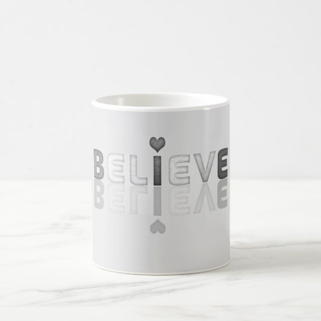 Glauben Sie inspirierendes Word Art Design Kaffeetasse (Mittel)