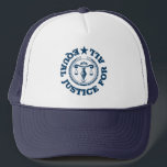 Gleiches Recht für das Abzeichen der "blauen Justi Truckerkappe<br><div class="desc">Blau tönt Justiz Abzeichen mit einem Gerechtigkeitssziffer - Gleichheit für alle. Hervorragend für die Anwaltskanzlei.</div>
