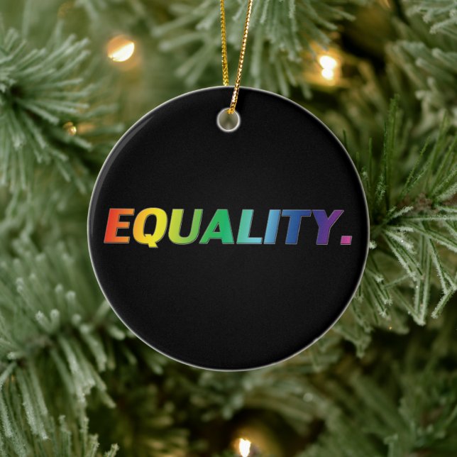 Gleichwertige Regenbogenfarben Gay que Stolz Weihn Keramik Ornament (Baum)