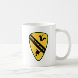 Gleithörnchen-erste Luft-Kavallerie-Insignien Kaffeetasse