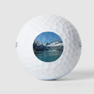Gletschergewässer von Alaska Gefüttert Golfball