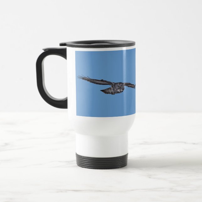 Gliding Great Gray Owl & Blue Sky Wildlife Raptor Reisebecher (Links)