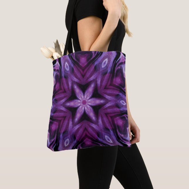 Glitterie Lila Kaleidoskop Herz Gradient Tasche (Von Nahem)