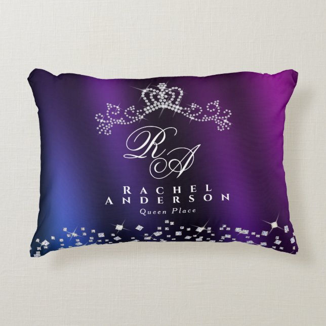 Glittering Crown Monogram Lila Blue Dekokissen (Vorderseite)
