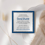 Glittery Bat Mitzvah Navy Blue Silver Square Einladung<br><div class="desc">Dieses trendige Bat Mitzvah-Angebot besticht durch funkelnden Imitat-Glitzer,  der auf einem soliden Farbhintergrund liegt. Verwenden Sie das Vorlagenformular,  um Ihre eigenen Informationen hinzuzufügen. Das Design Tool kann verwendet werden,  um den Stil,  die Farbe und das Layout des Schriftartes zu ändern.</div>
