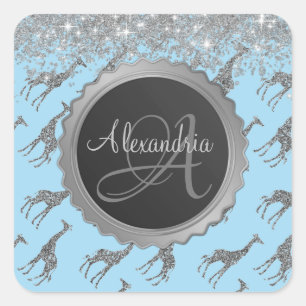 Glittery Giraffe auf Blue Monogram Personalisiert Quadratischer Aufkleber