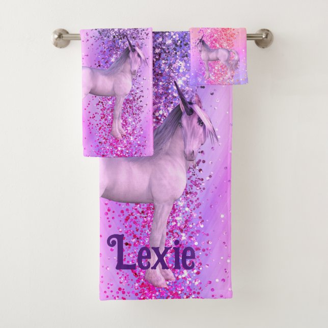 Glittery Lavender Pink Unicorn Personalisiert Badhandtuch Set (Insitu)