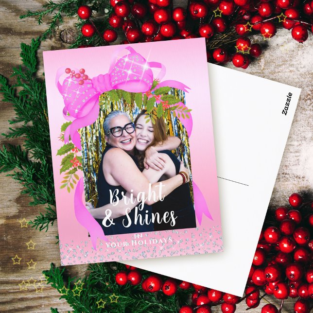 Glitting Pink Ribbon Foto Weihnachtsrosa Postkarte (Glittering Pink Ribbon Christmas Photo Design.)