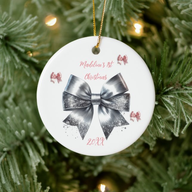 Glitzer Bow Baby's First Christmas Keramik Ornament (Baum)