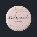 Glitzer in Rosa und Gold überragt 6 cm Abzeichen Button<br><div class="desc">Werden Sie mein Bridesmaid-Vorschlag Keyring sein? Dieses niedliche Abzeichen wurde für die Abstimmung mit unserer Hochzeitskollektion in Rosa und Gold Glitzer konzipiert und weist eine goldene Glitzer-Grenze auf rosa Hintergrund auf. Für eine weiter gehende Anpassung dieses Designs klicken Sie bitte auf den "CUSTOMIZE"-Button oben. Bitte beachten Sie, dass Glitzer als...</div>