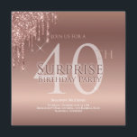 Glitzer Pink 40. Überraschung Geburtstag Einladung<br><div class="desc">Es ist an der Zeit zu feiern und diese Einladung wird Ihr Party in die richtige Richtung lenken. Dieses Design zeichnet sich durch einen rosa Tropfen Glitzer und eine individuelle Typografie aus. Viel Funkeln!</div>