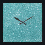 Glitzern für aquamarine Glitzer Quadratische Wanduhr<br><div class="desc">Glitzern aus aquamarinem Glitzer. Sie können das Design weiter personalisieren, wenn Sie es bevorzugen, z.B. indem Sie Ihren Namen oder einen anderen Text hinzufügen oder das Bild anpassen - klicken Sie einfach auf 'Anpassen', um alle Optionen anzuzeigen.</div>