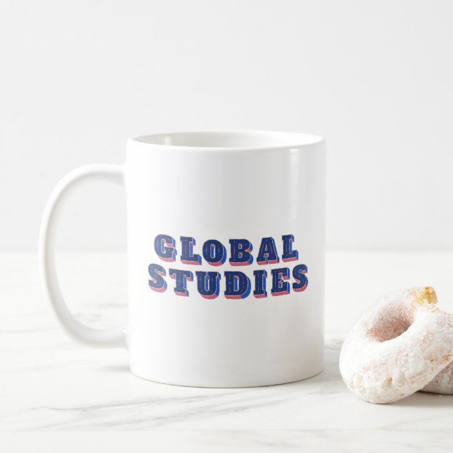 Globale Studien mit blauen Buchstaben Kaffeetasse (Mit Donut)