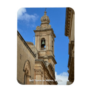 Glockenturm in Mdina, Malta. Magnet